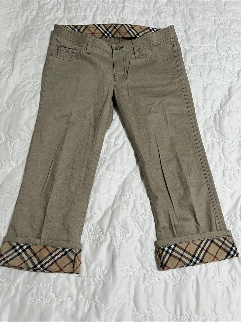 Burberry Blue Label Olive-Khaki Cropped Pants